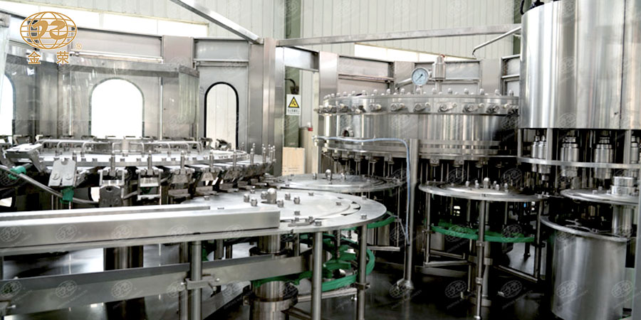 礦泉水灌裝生產(chǎn)線-3 礦泉水灌裝生產(chǎn)線-3